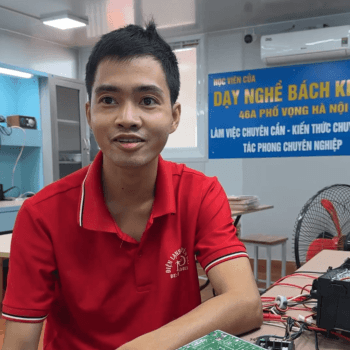 Hành trình của anh Đại: vượt hàng ngàn km để theo đuổi niềm đam mê sửa chữa bo mạch điện lạnh